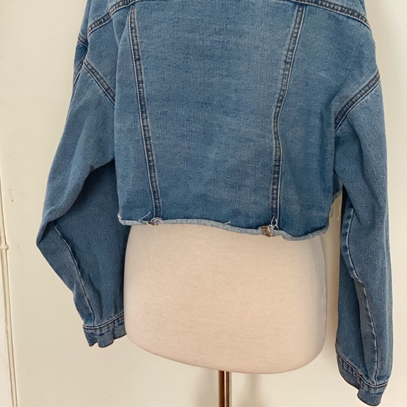 Jean jacket - Picture 2 of 4